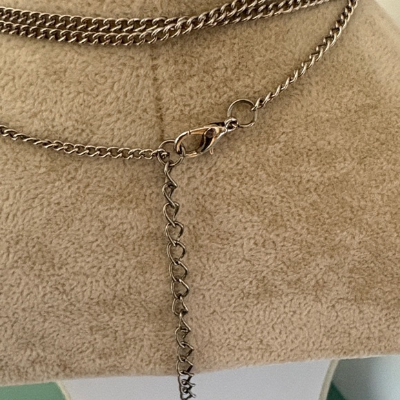 Long Silver Tone Teardrop Pendant Necklace Smoky Crystal 36” - Picture 4 of 6